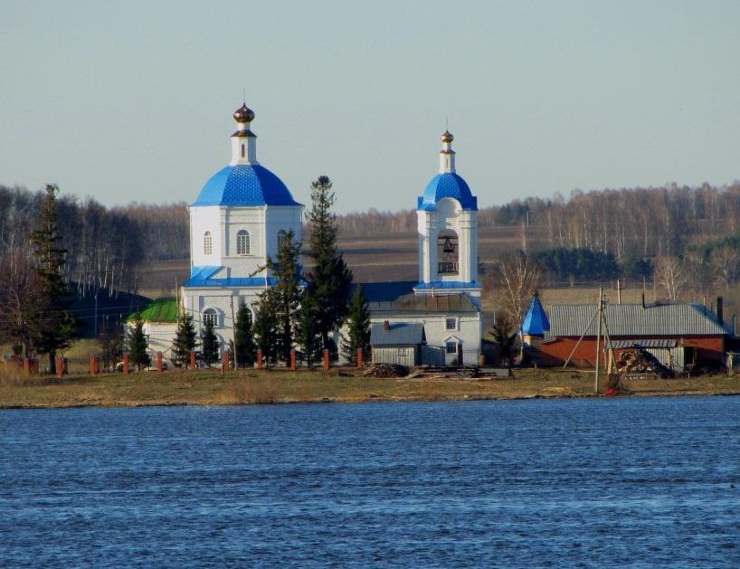 Старейшая церковь может уйти под воду