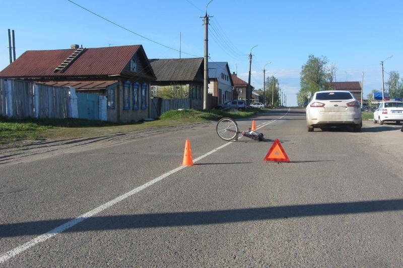 Женщина на велосипде спровоцировала ДТП